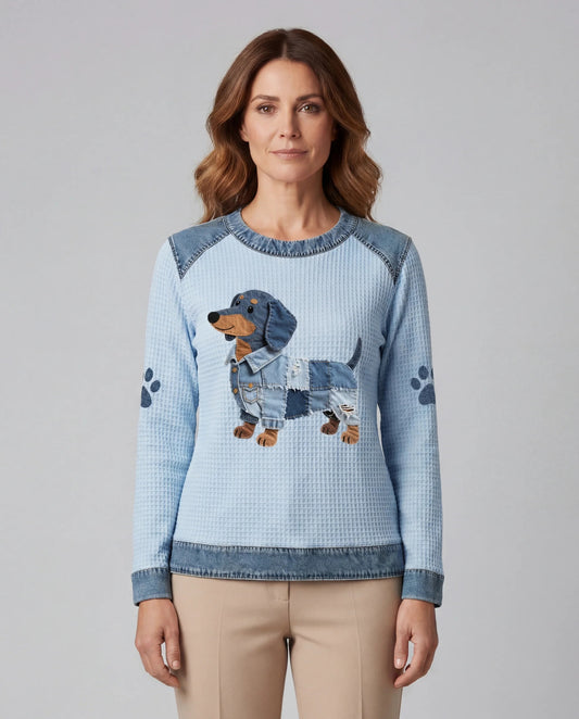 Olivia-  Perro Salchicha Encantador con Patchwork Denim